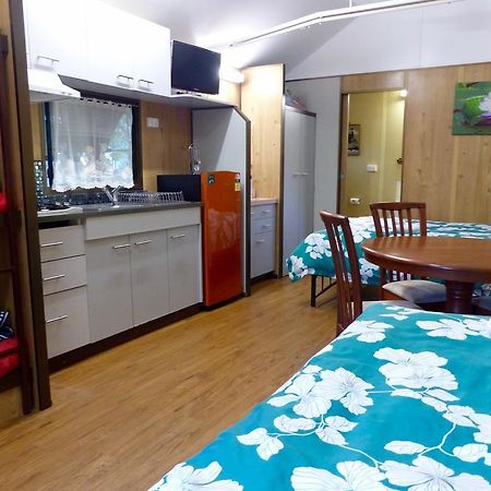 Lake Eacham Tourist Park & Cabins Buitenkant foto